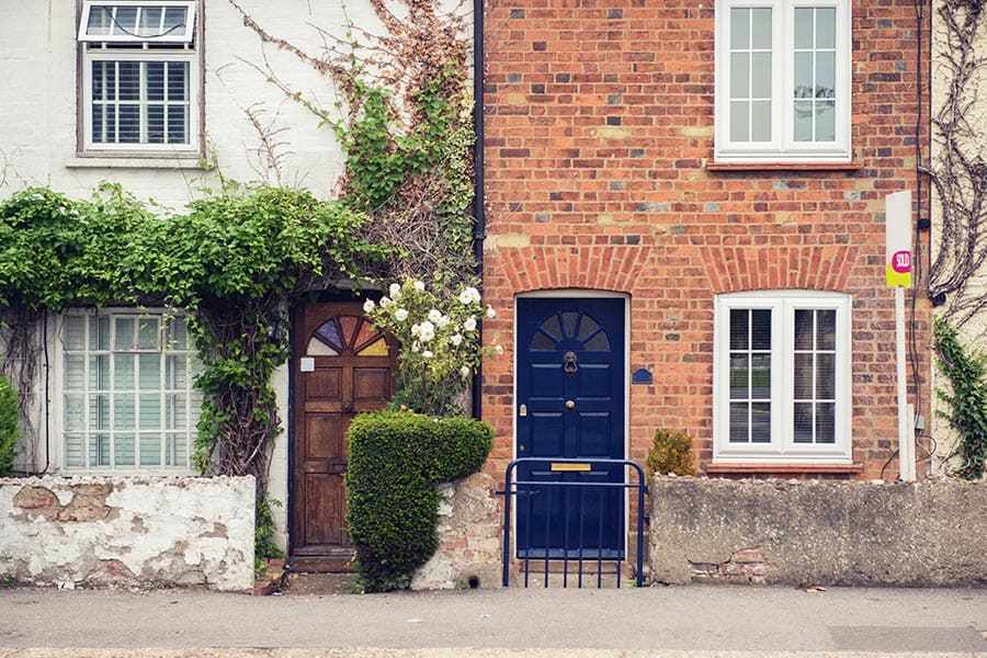Serving Notice Under the Party Wall Act Stoke-on-Trent